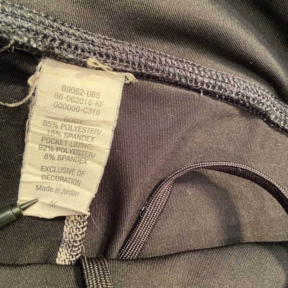 Champion, Black Leggings, draw string, duodry, size‎ medium